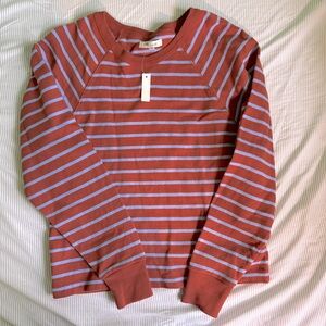 MADEWELL - NWT Women’s Long Sleeve Sweater Top in Rust Orange and Size Small.